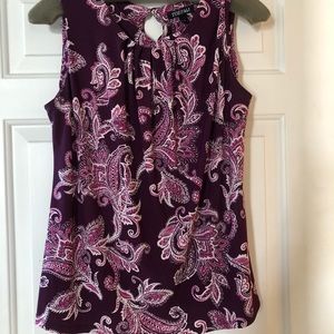 3/$25🛍Sleeveless top